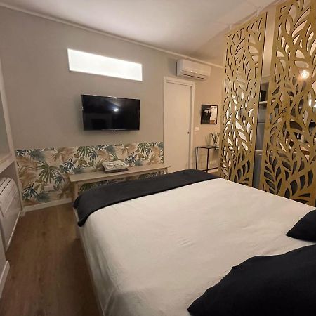 Hello - Modern Studio In Downtown Garden Apartment Torino Exterior foto